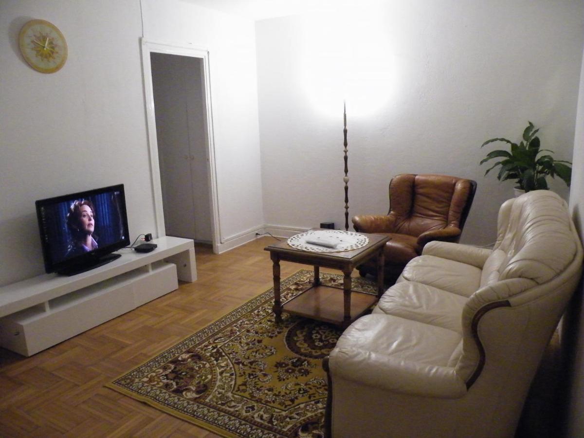 Appartement F3 -Plaisir Moins Cher - Jusqu'A 8Personnes Le Mee-sur-Seine Bagian luar foto